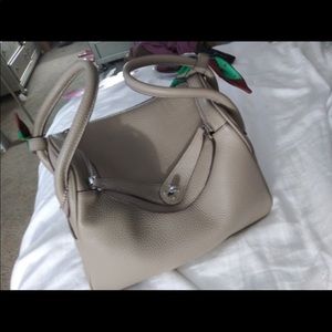 H LINDY BAG